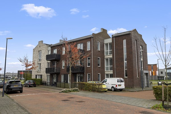 Te koop: Bunschoter Veenkamp 40, 3751JD Bunschoten-Spakenburg